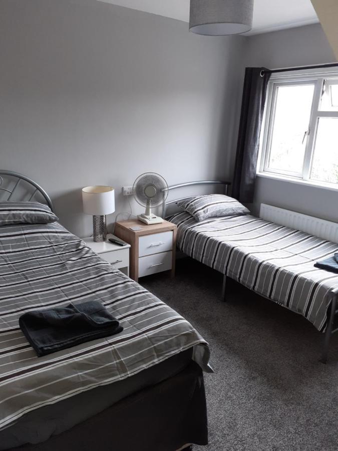 Caversham Lodge Ридинг Экстерьер фото