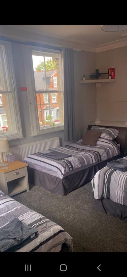 Caversham Lodge Ридинг Экстерьер фото